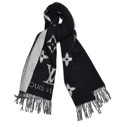 louis vuitton reykjavik scarf black|Louis Vuitton scarf.